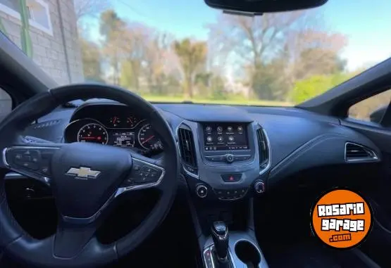 Chevrolet Cruze Midgight  2022 - foto 4