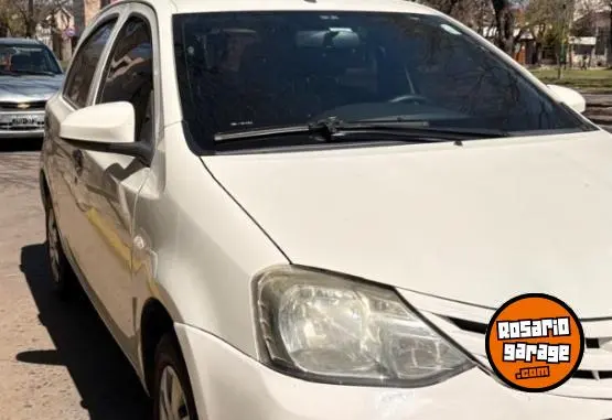 Toyota Etios Xs  2014 - foto 1