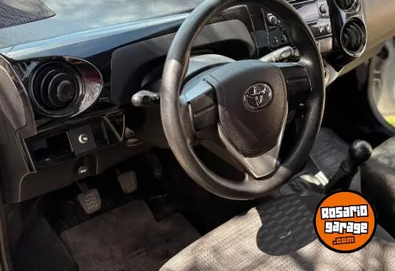 Toyota Etios Xs  2014 - foto 5