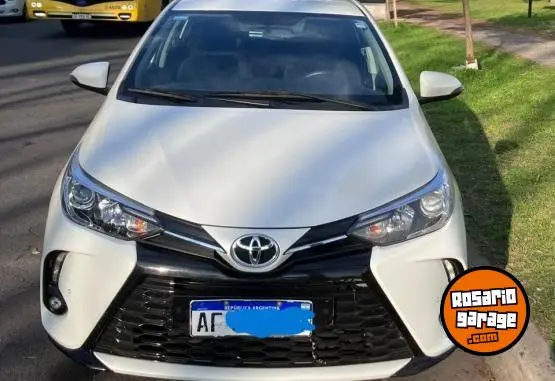 Toyota Yaris Sedan Xls 2022 - foto 1