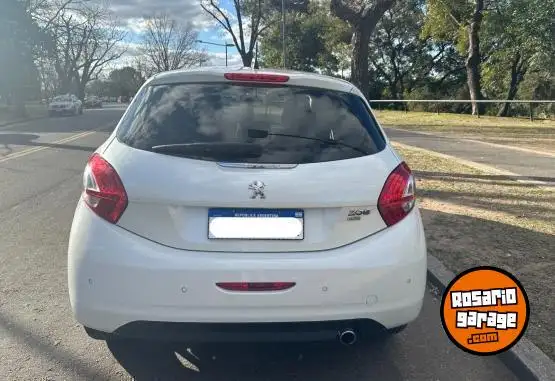 Peugeot 208  2016 - foto 2