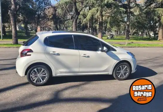Peugeot 208 Feline  2017 - foto 3
