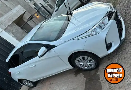 Toyota Yaris Xs  2023 - foto 2
