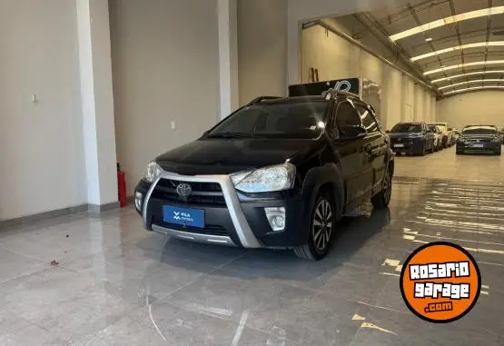 Toyota Etios  2016 - foto 1