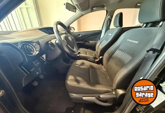 Toyota Etios  2016 - foto 3