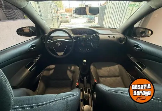 Toyota Etios  2016 - foto 4