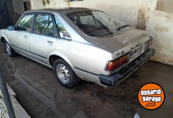 Toyota Corona  1983 - foto 2