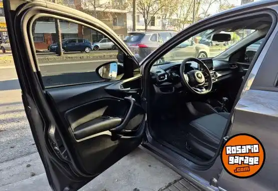 Fiat Cronos 1.8 Precision Prem  2022 - foto 5