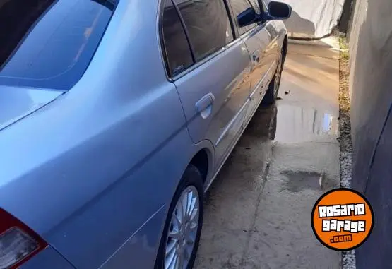 Honda Civic  2005 - foto 4
