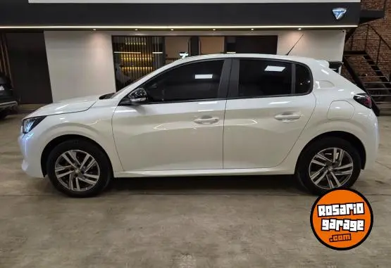 Peugeot 208 Feline 1.6L At 5P  2021 - foto 2