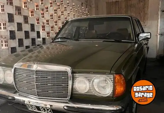 Mercedes-Benz E230  1983 - foto 1
