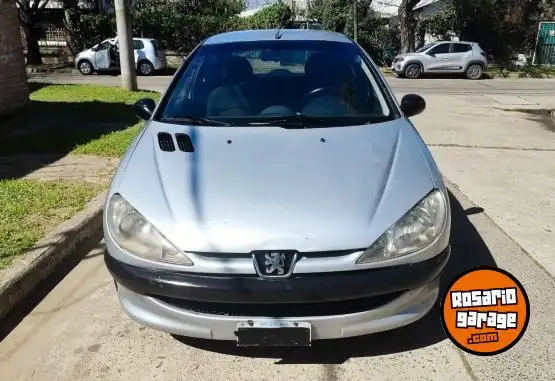 Peugeot 206 Generation 2010 - foto 1