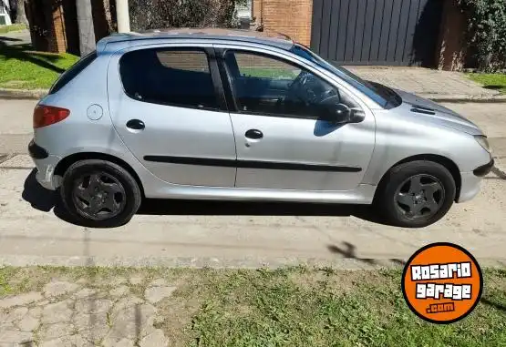 Peugeot 206 Generation  2010 - foto 3