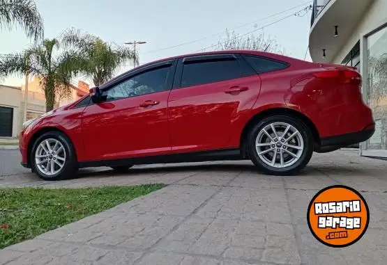 Ford Focus 3 Nafta 2.0 Cuero  2017 - foto 1