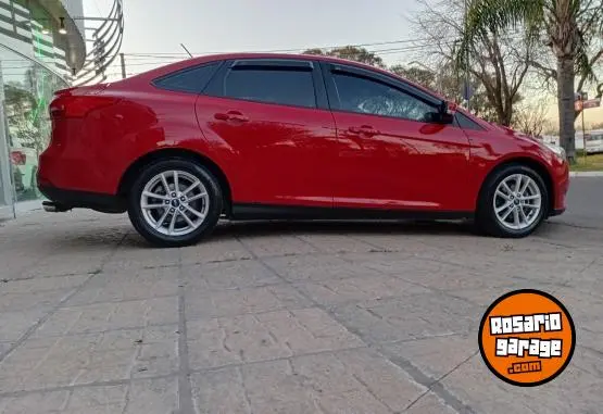 Ford Focus 3 Nafta 2.0 Cuero  2017 - foto 2