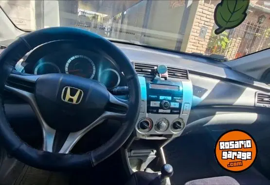 Honda City 1.5  2010 - foto 4