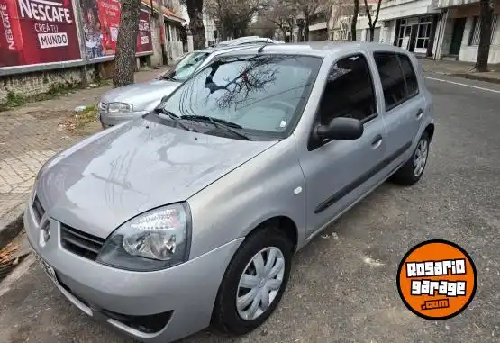 Renault Clio  2010 - foto 1