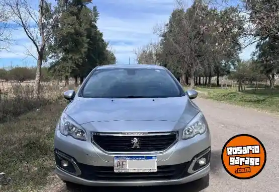Peugeot 408 Hdi Feline  2022 - foto 2
