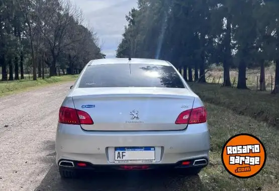 Peugeot 408 Hdi Feline  2022 - foto 3