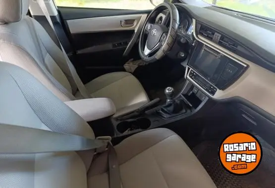 Toyota Corolla  2017 - foto 4