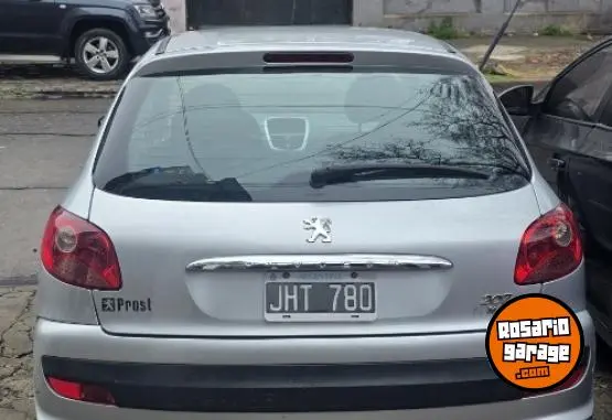 Peugeot 207  2011 - foto 1