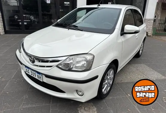 Toyota Etios  2016 - foto 2