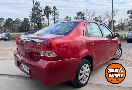 Toyota Etios Xls  2017 - foto 4