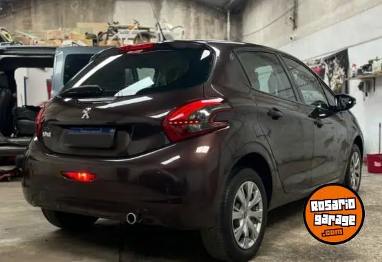 Peugeot 208 1.5 Active 2017.  2017 - foto 3