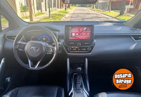 Toyota Corolla Cross Seg Hybrido  2022 - foto 3