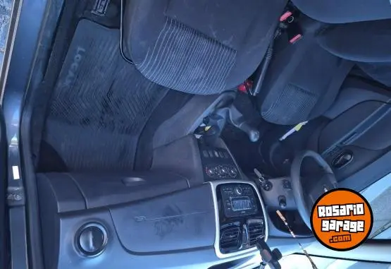 Renault Logan Authentique Plus  2018 - foto 3
