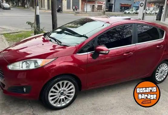 Ford Fiesta  2015 - foto 2