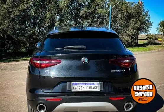 Alfa Romeo Stelvio  2019 - foto 2