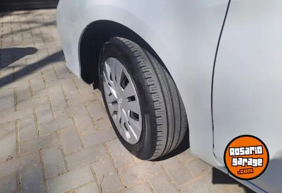 Toyota Yaris  2024 - foto 5