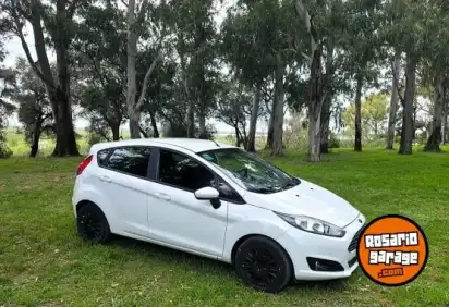 Ford Fiesta Kinetic  2016 - foto 2