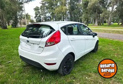 Ford Fiesta Kinetic  2016 - foto 3