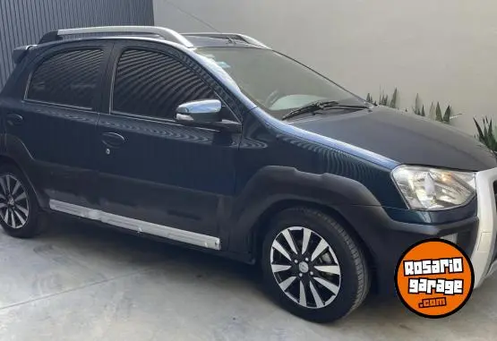 Toyota Etios Cross  2016 - foto 2