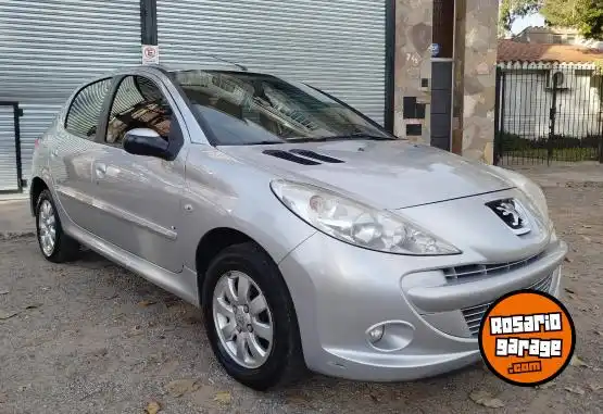 Peugeot 207  2012 - foto 1