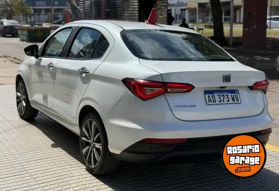 Fiat Cronos Precision 1.8 Mt  2019 - foto 4