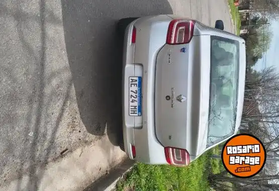 Renault Logan  2021 - foto 2