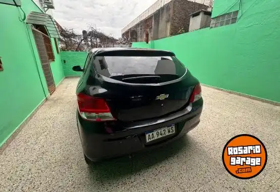 Chevrolet Onix Joy  2017 - foto 2
