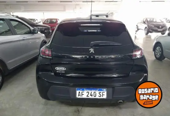 Peugeot 208 Allure 1.6 Tiptronic  2022 - foto 5