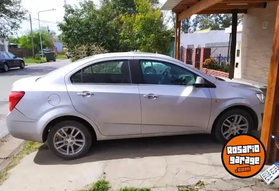 Chevrolet Sonic  2015 - foto 2