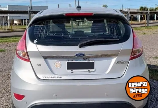 Ford Fiesta Kinetic Titanium  2015 - foto 4