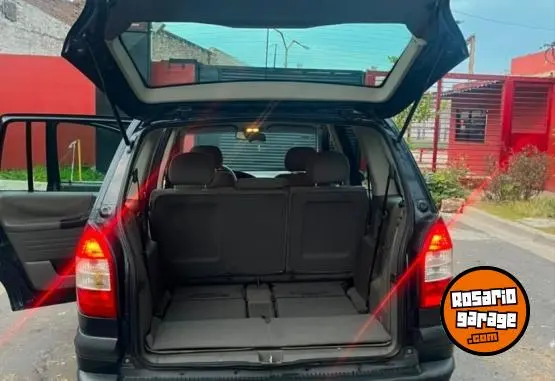 Chevrolet Zafira  2009 - foto 3