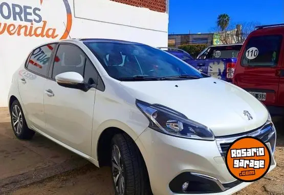 Peugeot 208  2017 - foto 2