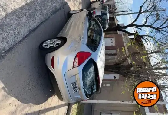 Ford Fiesta S Plus  2014 - foto 1