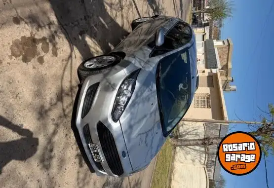 Ford Fiesta S Plus  2014 - foto 4