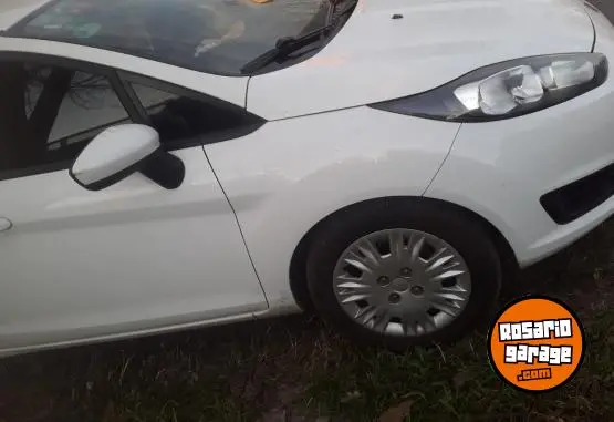 Ford Fiesta  2015 - foto 3