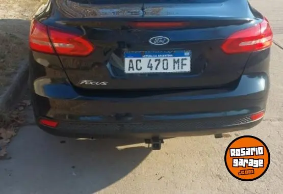 Ford Focus Lll 4 Puertas  2018 - foto 4