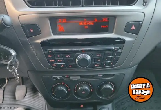 Peugeot 301 Hdi 1.6 Allure 2019  2019 - foto 5